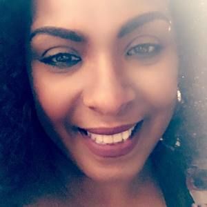 Meet your Posher, Angie